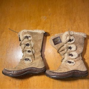 The North Face Womens Snow Boots Suede Size 7 Brown Tan